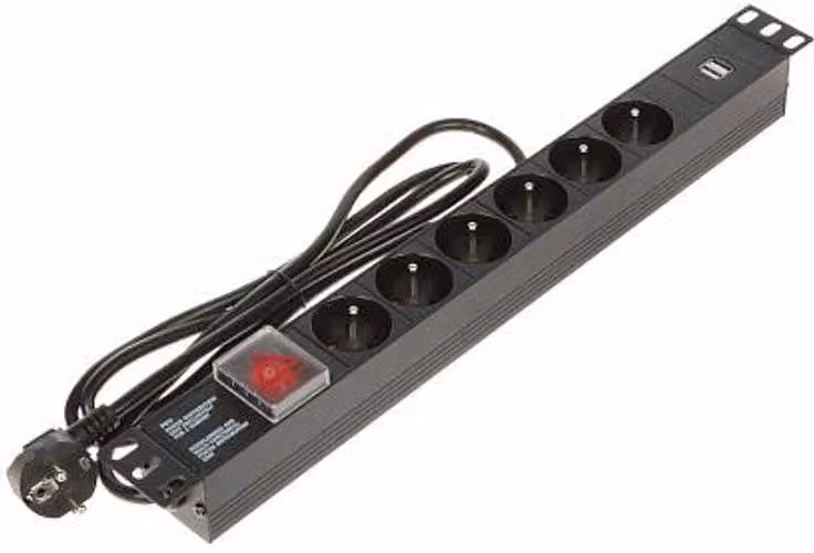 Presa multipla con 6 prese Schuko PD-6/R-USB