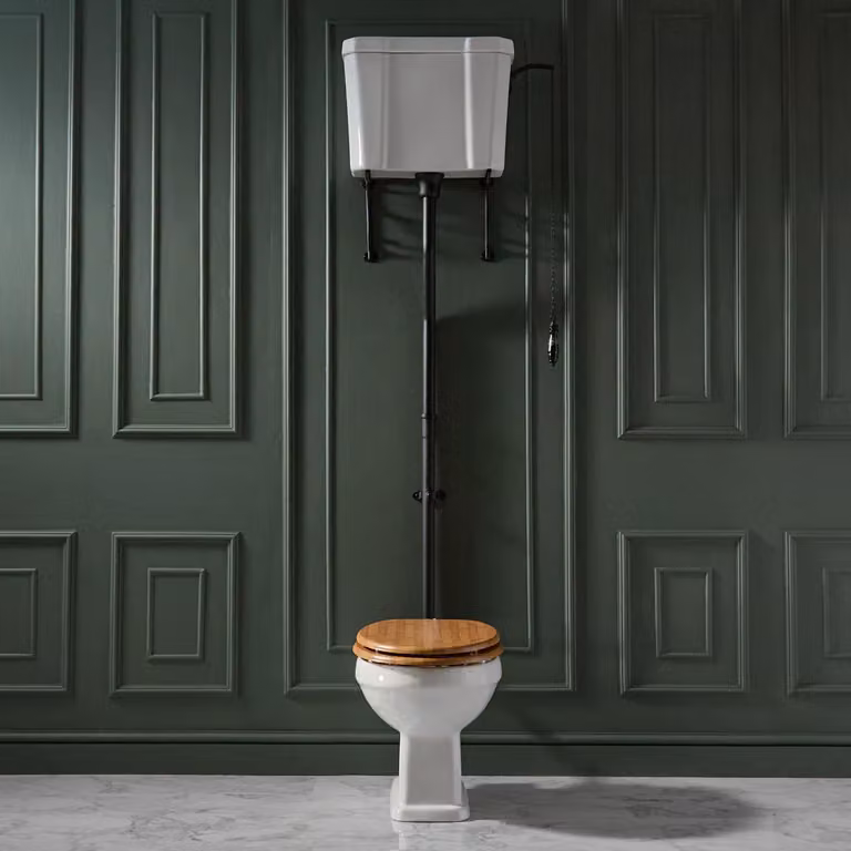Sanitario WC Tradizionale Alto con Cassetta - Kit Scarico Nero Opaco e Copriwater WC Rovere - Richmond