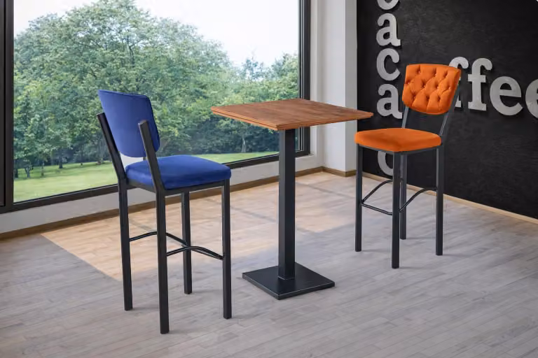Tavolo, sedie, sala da pranzo, stile moderno, colore marrone, nuovi, versatili, comodi