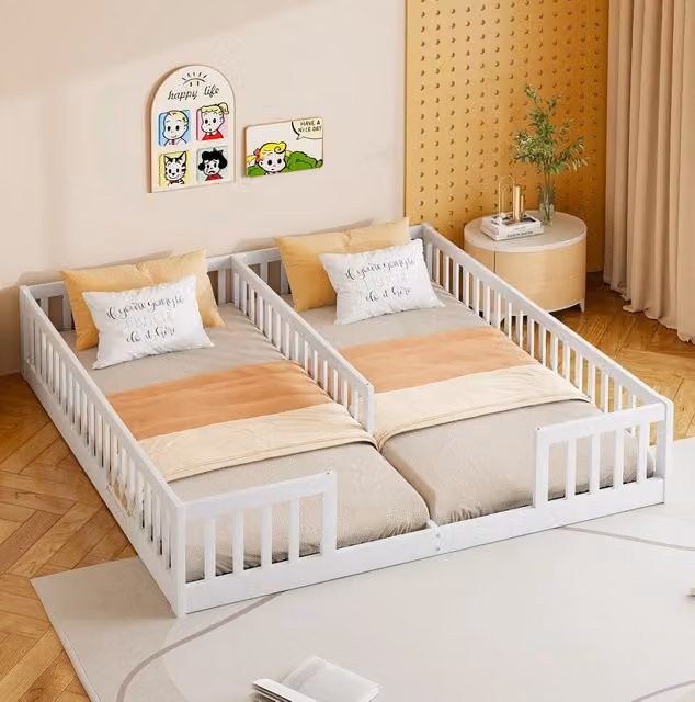 Letto basso per bambini con sponde; 2 letti 90 x 200 cm; pino e MDF; bianco