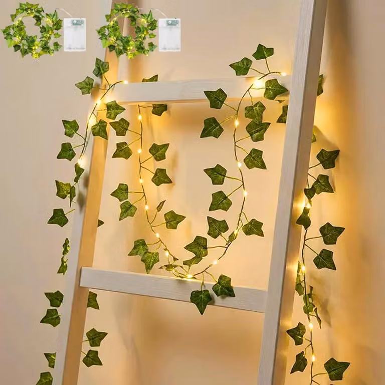 Catena luminosa a forma di edera, 2 metri, 20 LED, alimentata a batteria, confezione da 2 pezzi