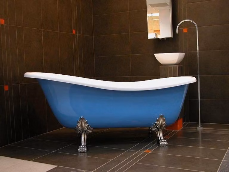 Vasca da bagno freestanding Art Nouveau Roma azzurro/bianco/cromo 1470mm - Bagno antico barocco