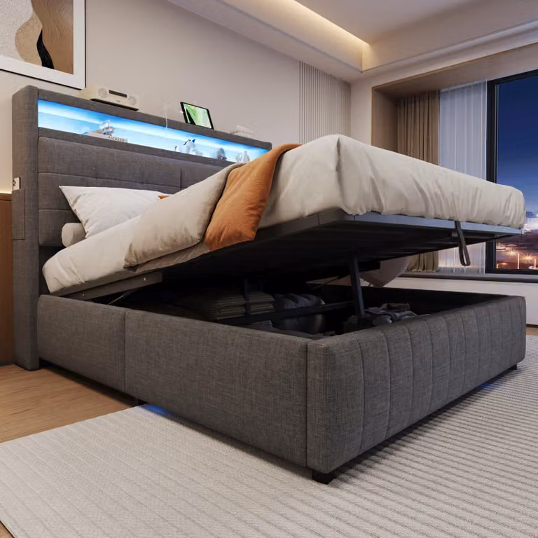 Letto imbottito 160x200 cm, con illuminazione a LED e presa USB, testiera con ripiani e vano contenitore, dotato di spazio contenitore idraulico con scomparti