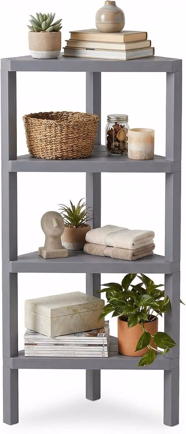 KOMFOTTEU Scaffale angolare a 4 ripiani, portata 32 kg, mobile angolare, plastica con ripiani, ideale per bagno, cucina, soggiorno, camera da letto, ufficio, 46 x 33 x 99 cm (grigio)