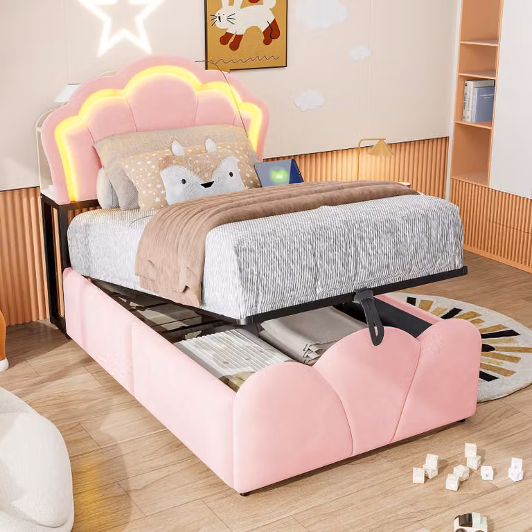 Letto imbottito 90x200 cm con spazio contenitore a sollevamento idraulico, luci LED, prese di corrente e vani portaoggetti integrati nella testiera, rivestito in velluto, con motivo floreale, color rosa