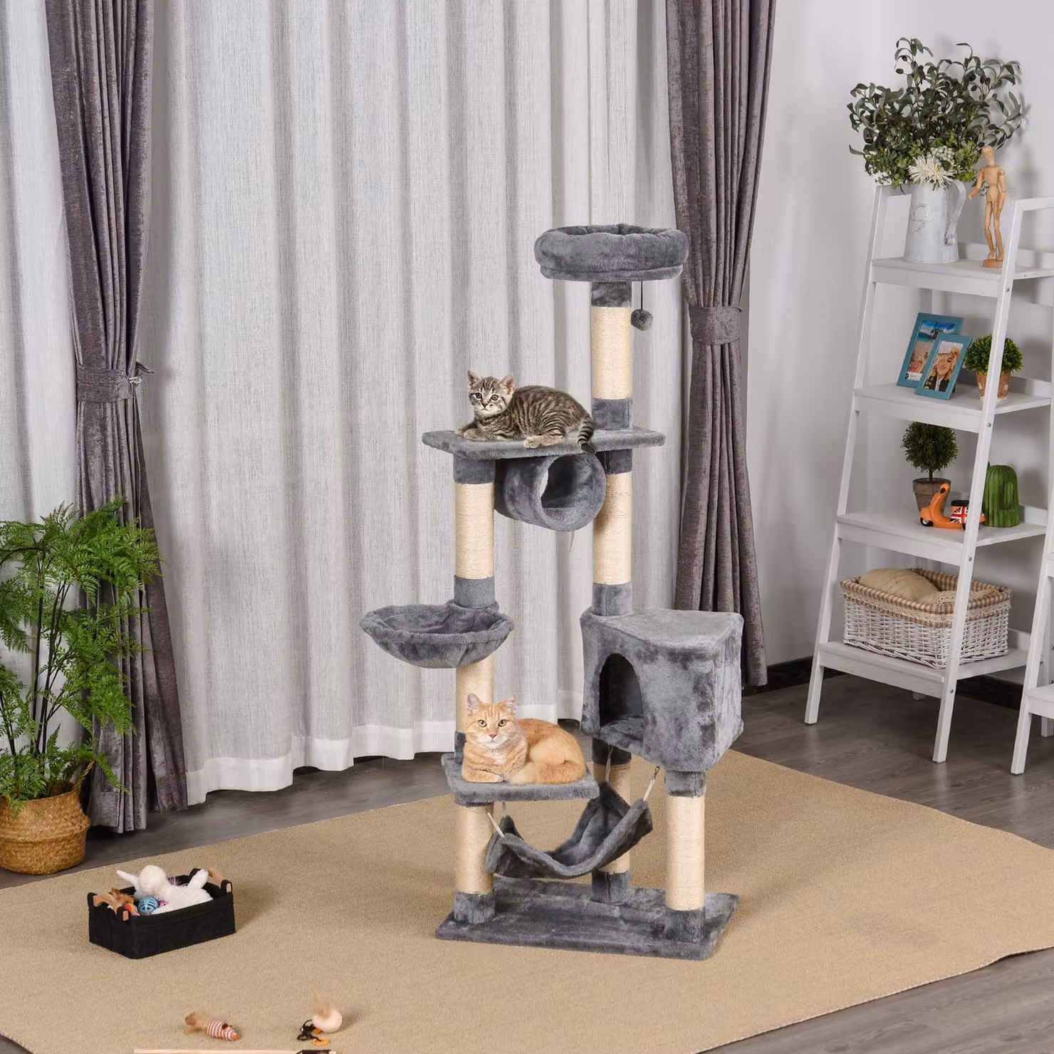 Albero tiragraffo per gatti PawHut di Aosom con torre condominiale multiripiano, amaca, cuccia e giocattoli integrati, Altezza: 150 cm – 2