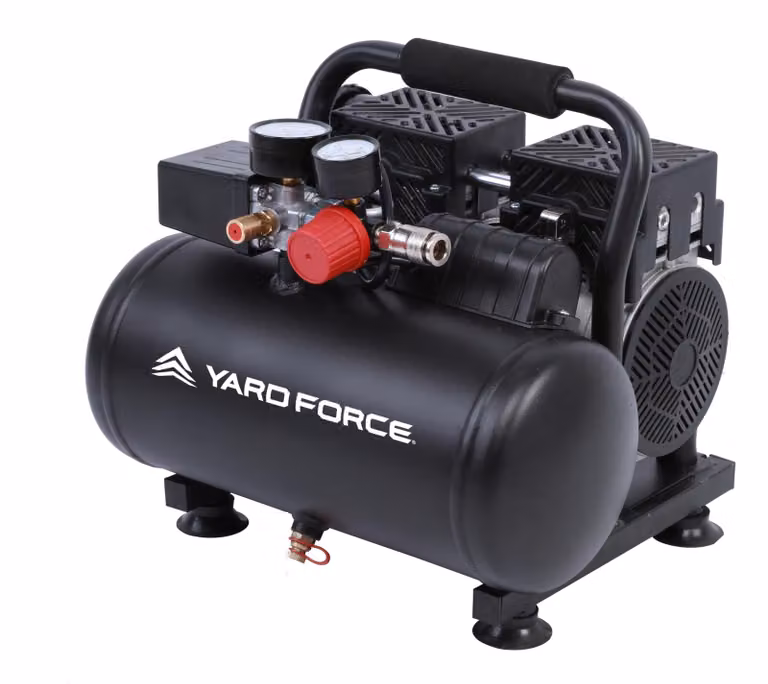 Compressore silenzioso, senza olio - serbatoio da 6 litri - pressione di esercizio di 8 bar - 550 watt