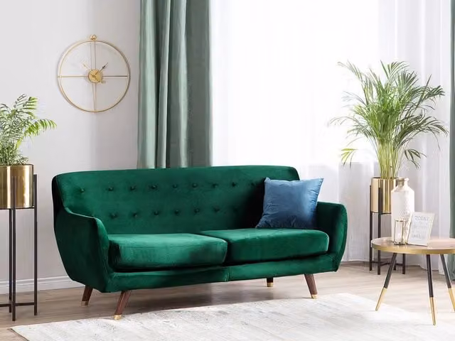 Divano Beliani a 3 posti in velluto verde con schienale capitonné e gambe in legno di gomma per il tuo soggiorno L: 188 cm, P: 85 cm, H: 84 cm