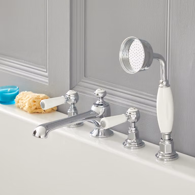 Rubinetto Bordo Vasca a 4 Fori a Leva Design Tradizionale - Cromato e Bianco