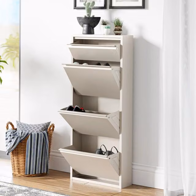 Scarpiera Sokndal en.casa con 4 contenitori ribaltabili in metallo bianco opaco L: 118 cm, H: 50 cm, P: 15 cm