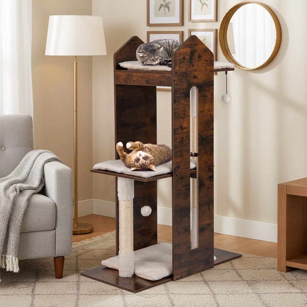 Albero per gatti moderno Costway in legno marrone con giocattoli integrati e struttura multilivello per arrampicata