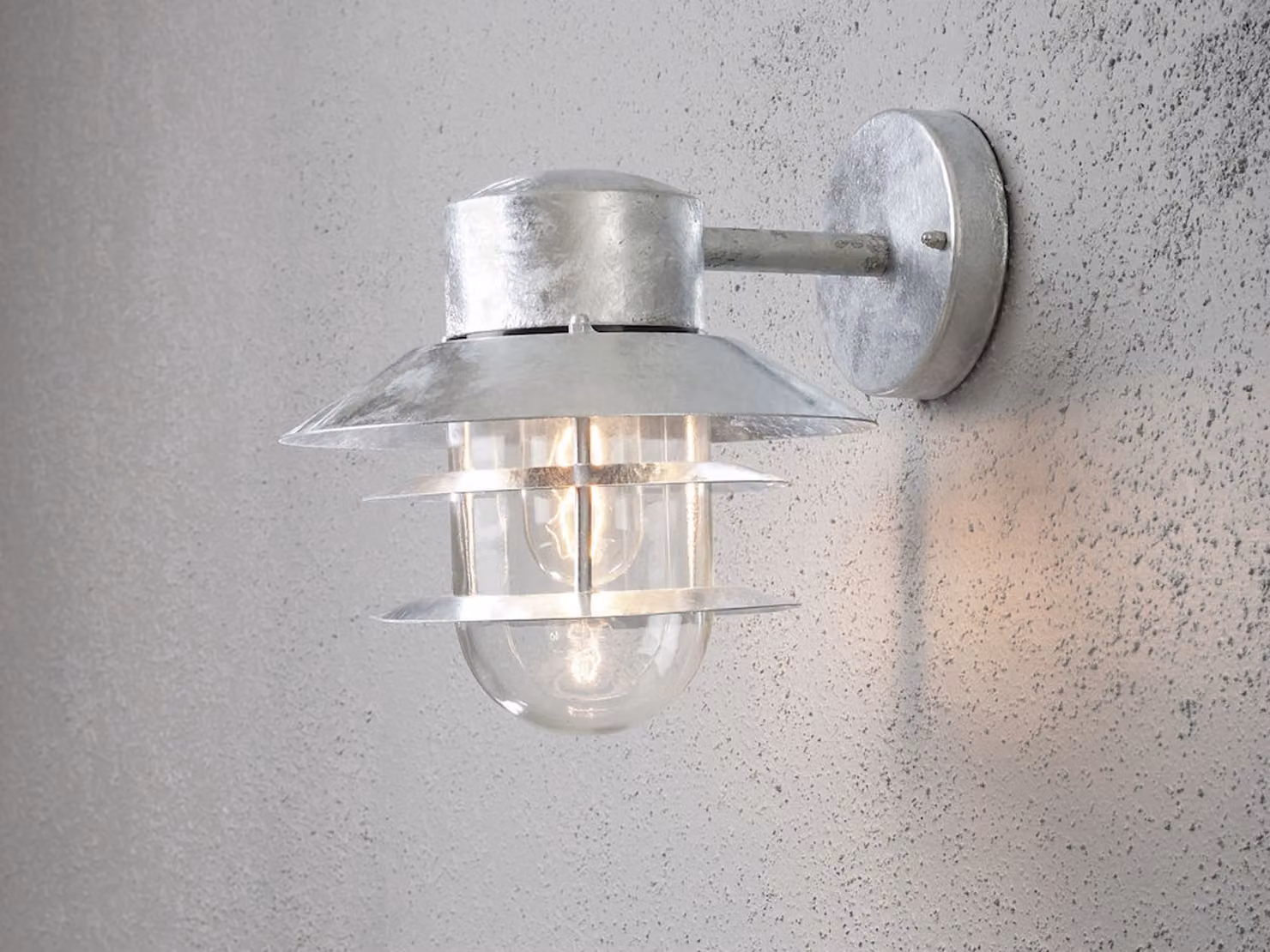 Lanterna da parete a LED da esterno, resistente alle intemperie, lampada da esterno da 24 cm, argento
