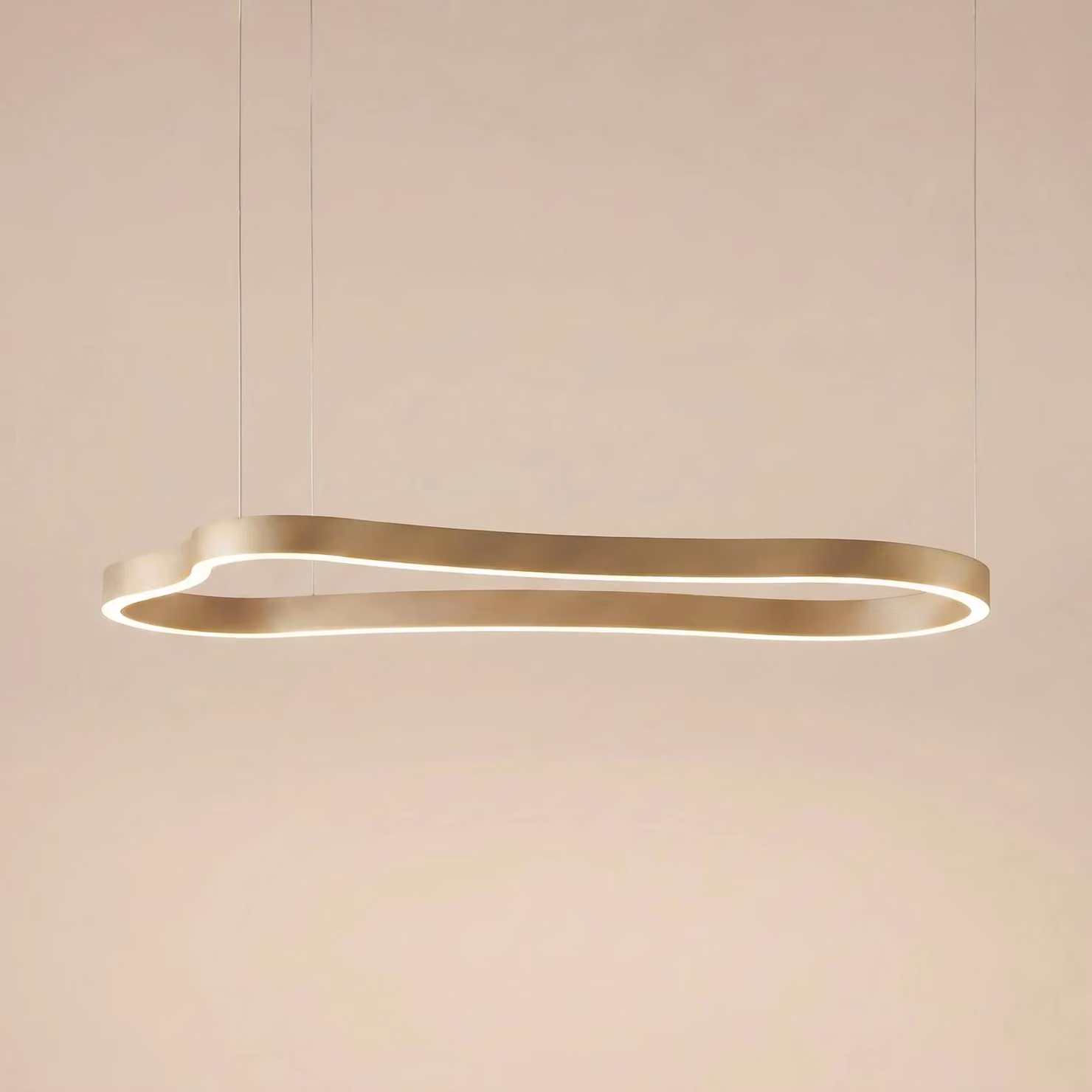 Lampada a sospensione Vikali Lucande, dimmerabile, Ottone / Oro, Soggiorno / Sala da pranzo, Metallo, Moderno, Lampada a sospensione