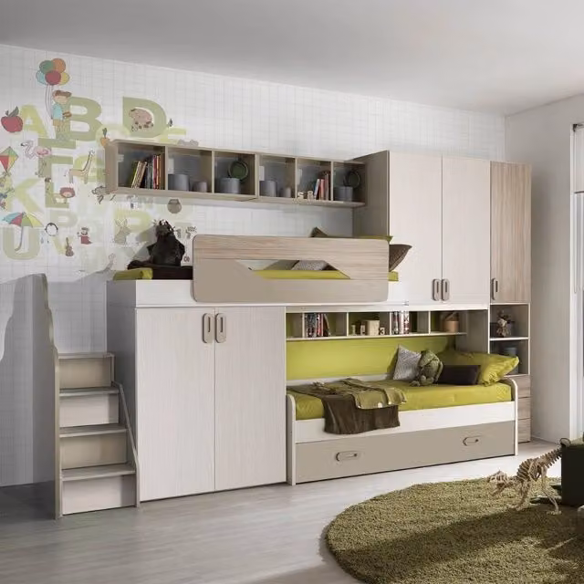 Cameretta soppalco Tezeta per bambini con 3 letti, armadio e scala, colore verde e brown