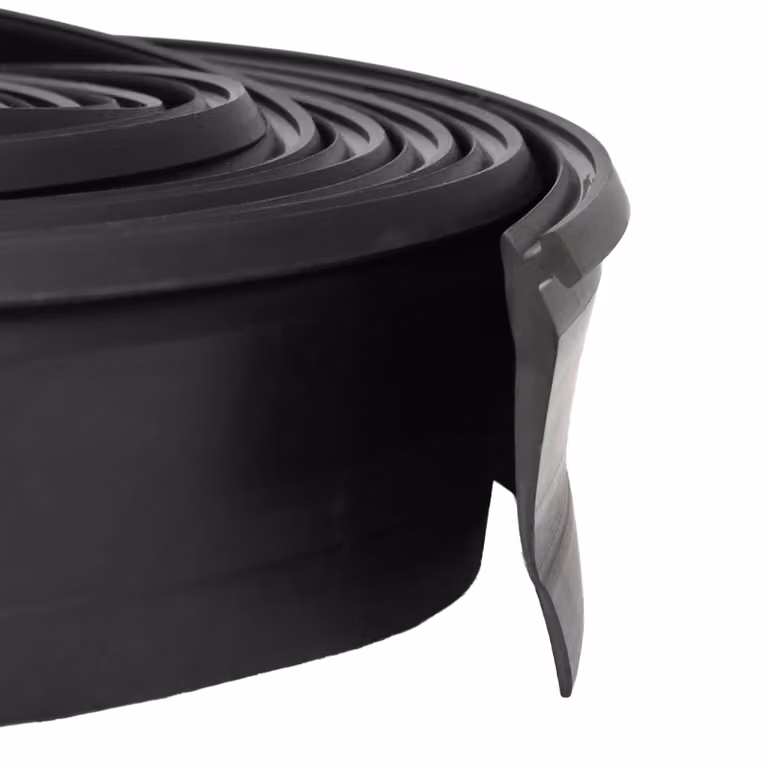 Sigillo per porta garage vidaXL in PVC nero, dimensioni 52 x 2 mm, lunghezza 3,5 m