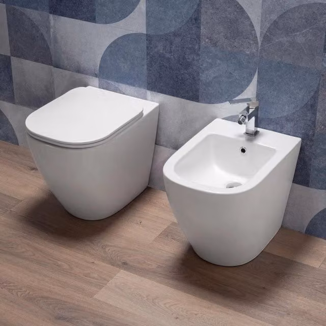 Sanitari Filo Muro Wc Rimless con Sedile Soft Close e Bidet| Ker