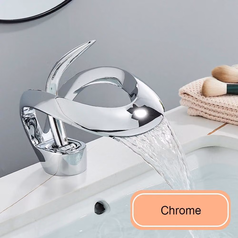 Miscelatore monocomando a cascata per lavabo da bagno, montaggio a incasso su un foro, in ottone con cartuccia in Vetroceramica, per acqua calda e fredda, finitura cromata