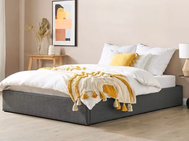 Letto Ottomana BELIANI imbottito in tessuto grigio con contenitore e doghe in legno, Design moderno, L/P: 160 x 200 cm