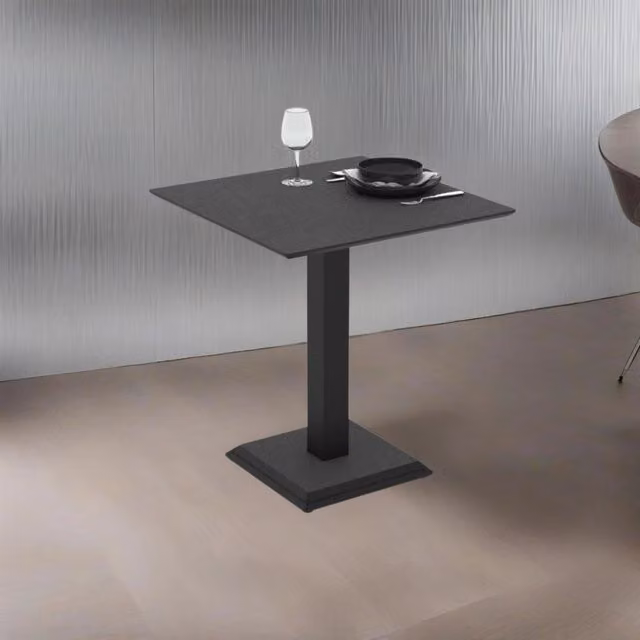 Tavolo Quadrato Carvel Stile Industrial in MDF e Metallo Colore Marrone e Nero L/P/H: 68 x 68 x 75 cm