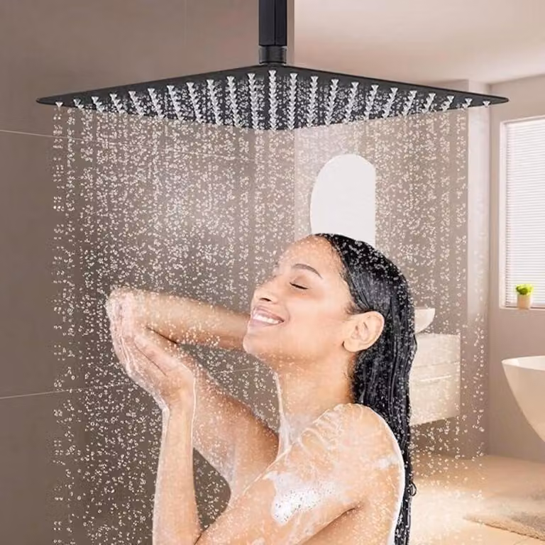 Doccia a soffitto Regendusche, 40x40 cm, acciaio inossidabile nero, forma quadrata, con ugelli autopulenti
