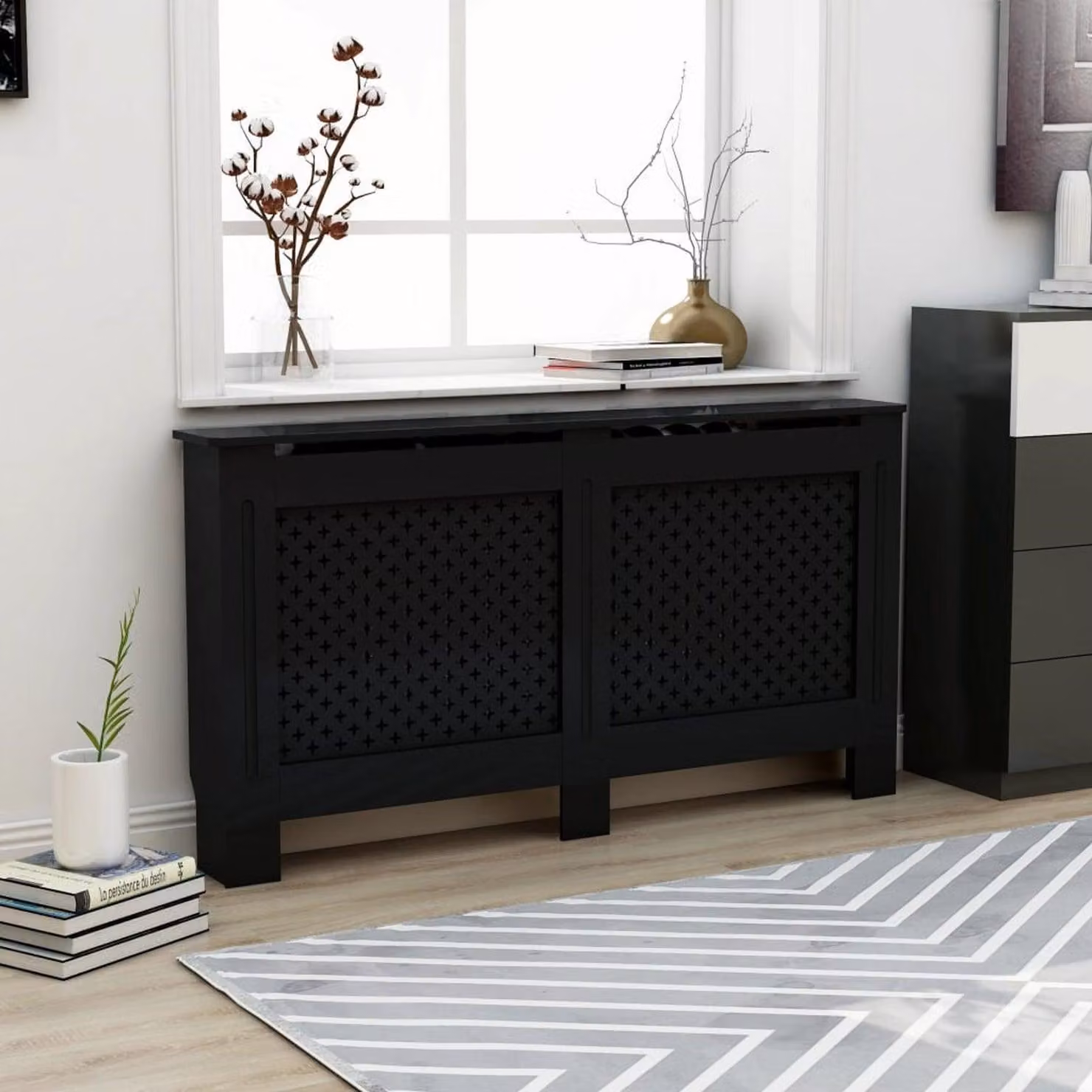 Rivestimento radiatore in MDF nero, dimensioni 152x19x81,5 cm