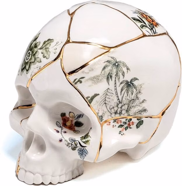 Soprammobile Skull Kintsugi Seletti in ceramica bianca e oro L: 15,0 cm, P: 16,0 cm, H: 21,0 cm