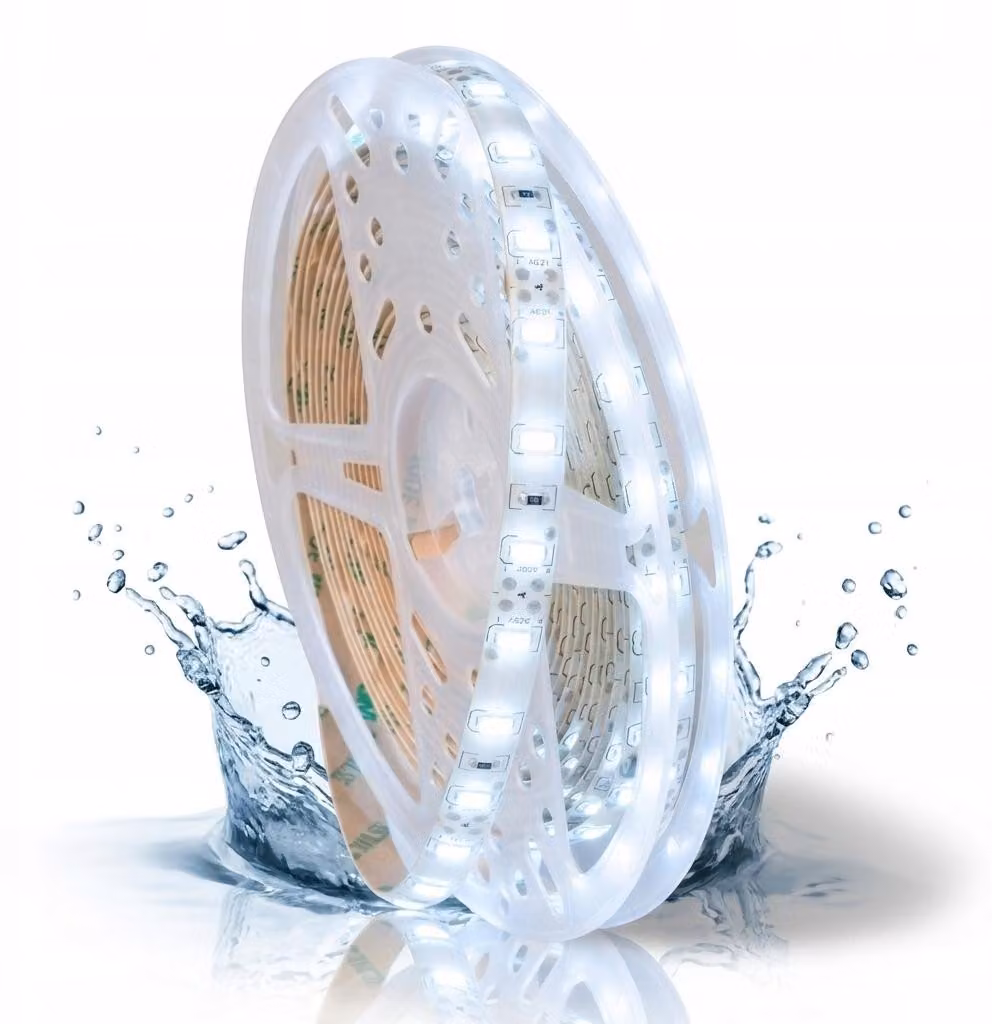 STRISCIA LED IMPERMEABILE 5630, 95W, 5 metri, 12V, ECOLIGHT, grado di protezione IP63, luce bianca fredda