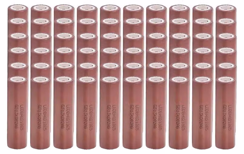 Batterie 18650, capacità 3000mAh, corrente di scarica 20A, modello HG2-3000mAh, confezione da 60 pezzi