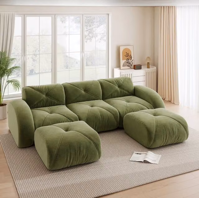 Divano modulare senza struttura in chenille verde; configurazione flessibile per soggiorno