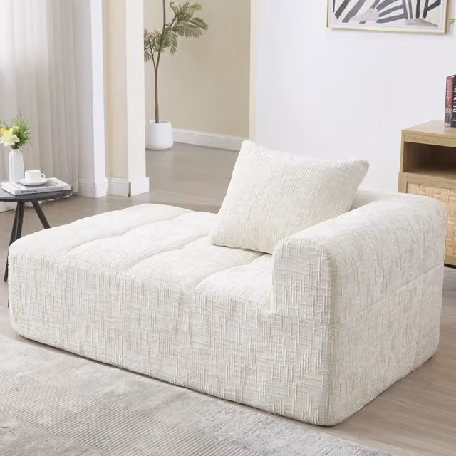 Divano chaise longue imbottito con tasche laterali e cuscino per soggiorno morbido in ciniglia beige 158 × 90 × 60 cm