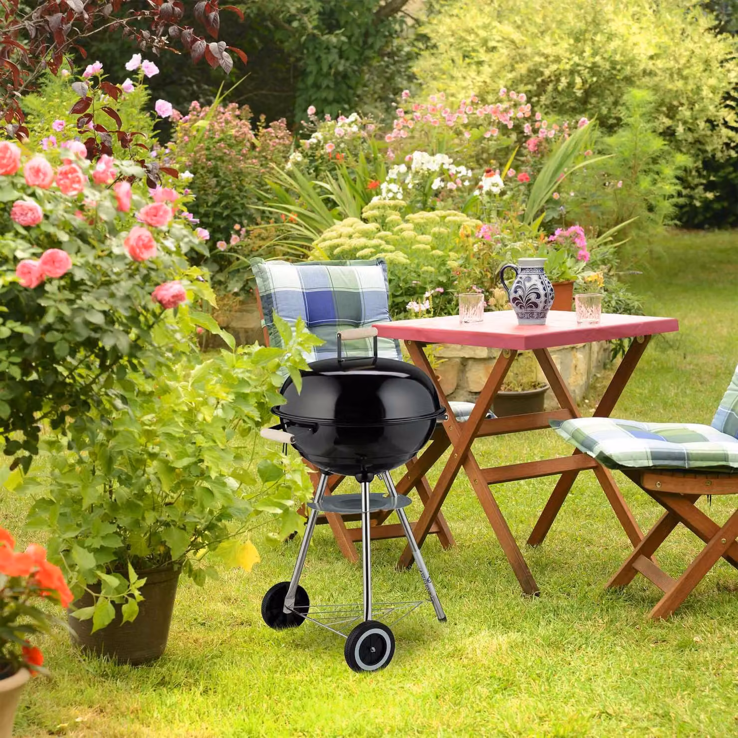 Barbecue portatile con raccogli cenere e ruote