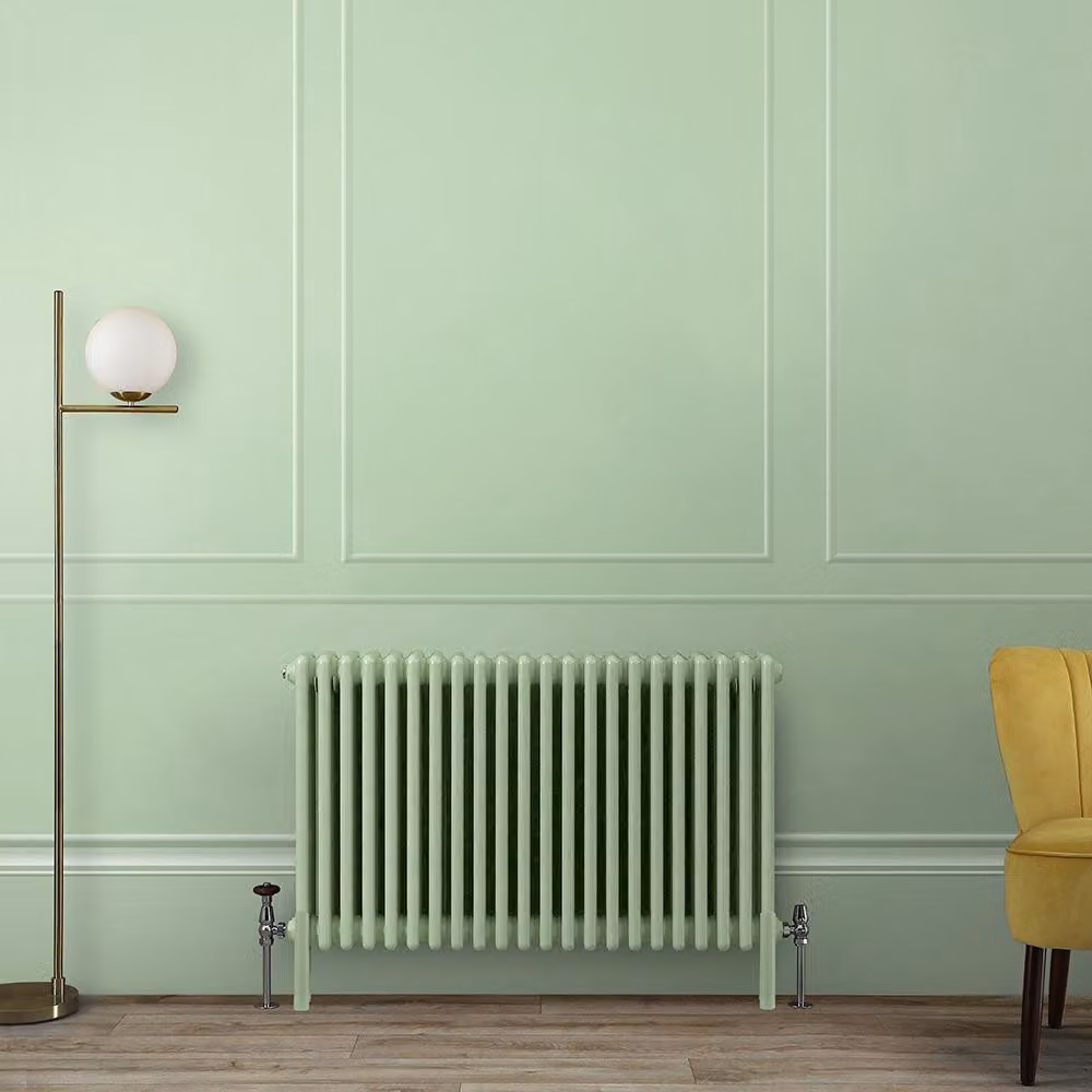 Radiatore Tradizionale a Tripla  Colonna Orizzontale Verde (Pippin Green) - 600mm x 1010mm - Regent