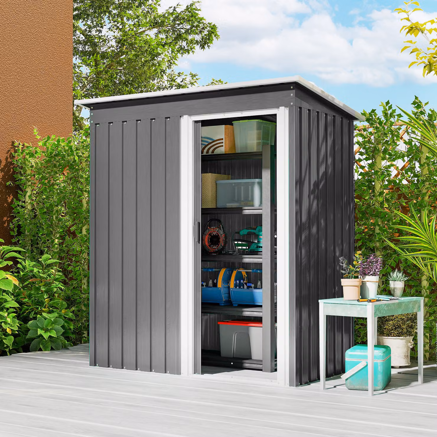 Capanno attrezzi Outsunny con tetto inclinato e porta scorrevole in acciaio e PP, Grigio Chiaro, L: 163 cm, P: 89 cm, H: 182 cm – 2