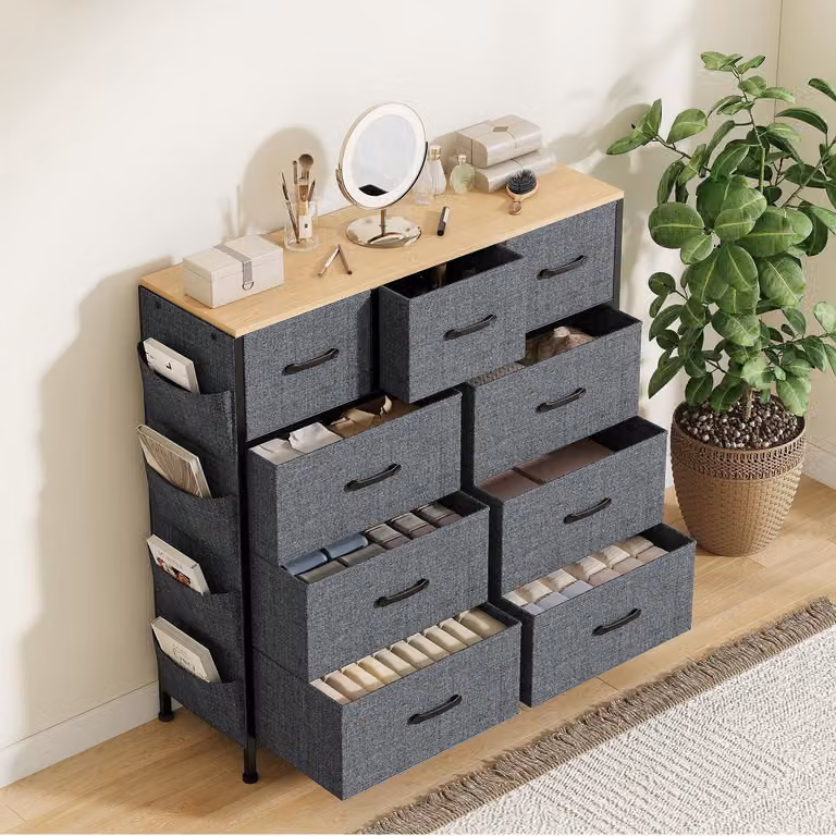Comodino imbottito con 9 cassetti, struttura in metallo, dimensioni 98,8 x 30 x 100 cm, colore grigio
