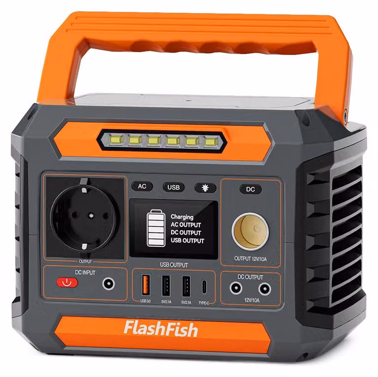 Centralina portatile - P66A - Capacità di 144,3 Wh (39.000 mAh) - Uscita AC da 200 W - 8 uscite - Porta USB-A/USB-C con ricarica rapida (QC) da 18 W - Ingresso solare da 13–22 V - Lampada LED integrata
