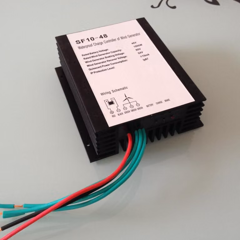 Regolatore di carica per generatore eolico - Potenza: 3000W - Tensione: 24V - Grado di protezione IP67 (resistente all'acqua) - Per impianti di energia eolica