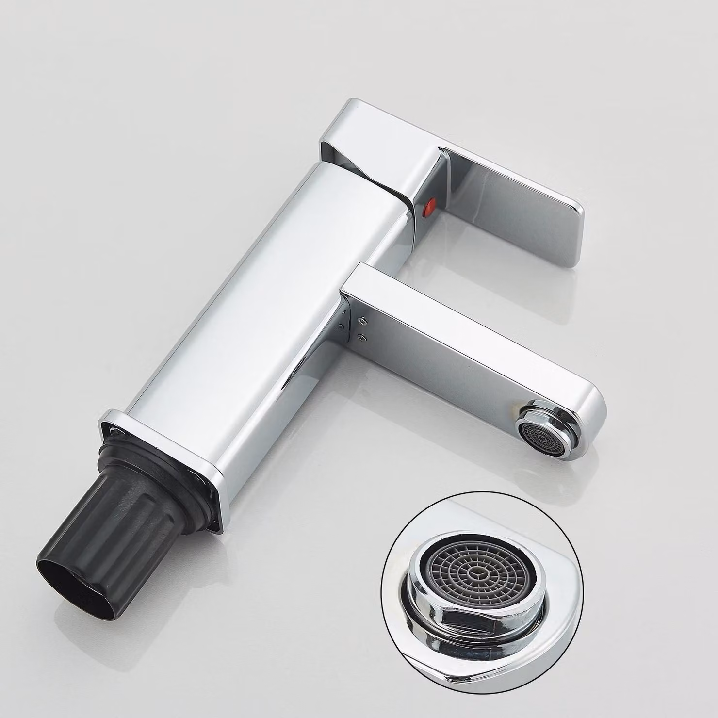 Miscelatore monocomando per bagno e cucina, in acciaio inossidabile, con cartuccia in Vetroceramica, aeratore per un getto d'acqua delicato, montaggio a foro singolo, finitura cromata