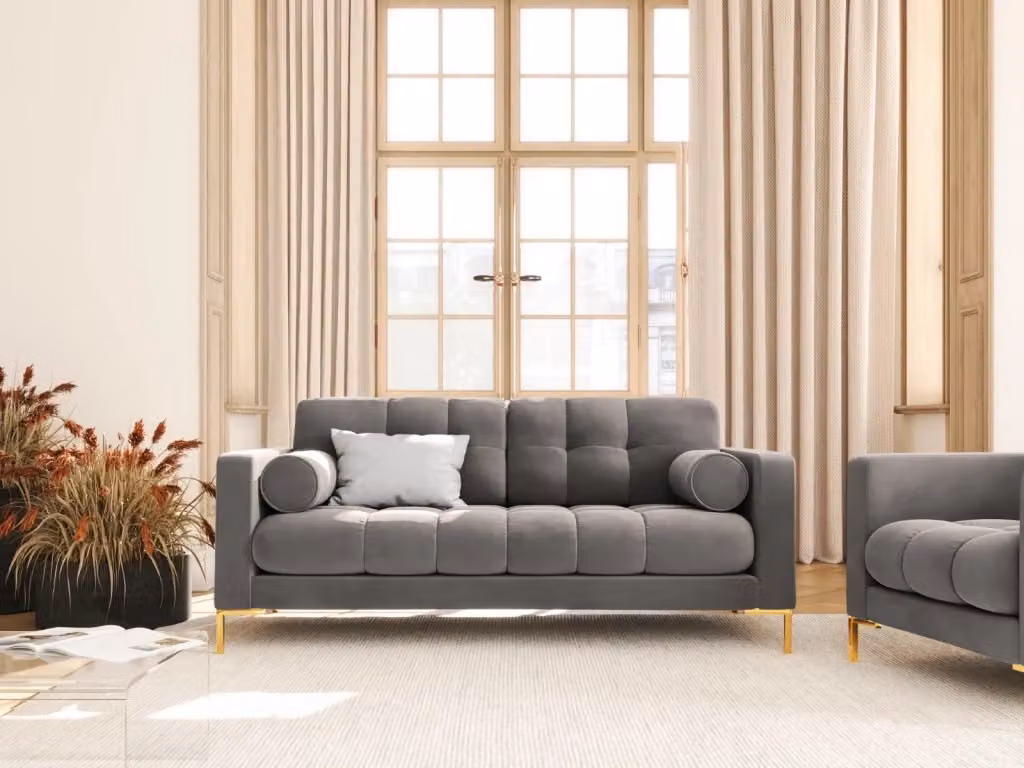 Divano 2 posti Bali Cosmopolitan Design in velluto grigio chiaro con dettagli oro, L: 152 cm, P: 75 cm, H: 92 cm – 2