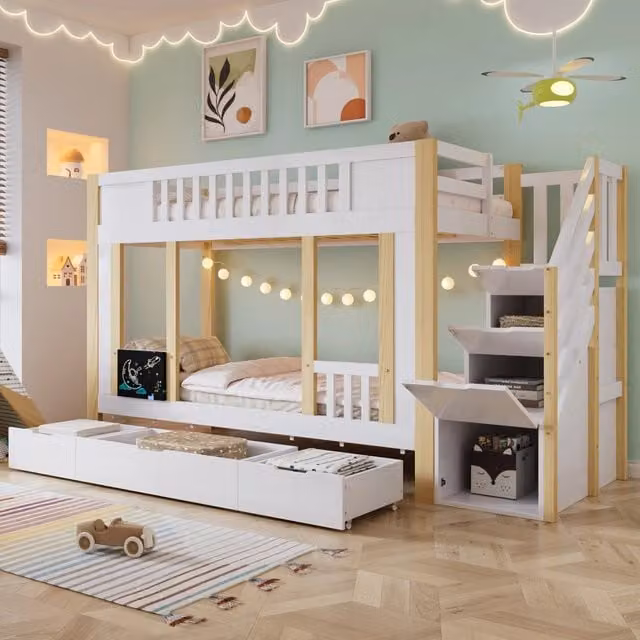 Letto a castello 90×200 cm bianco e legno naturale in pino e MDF, scala armadio, tre cassetti su ruote e lavagnetta, per bambini