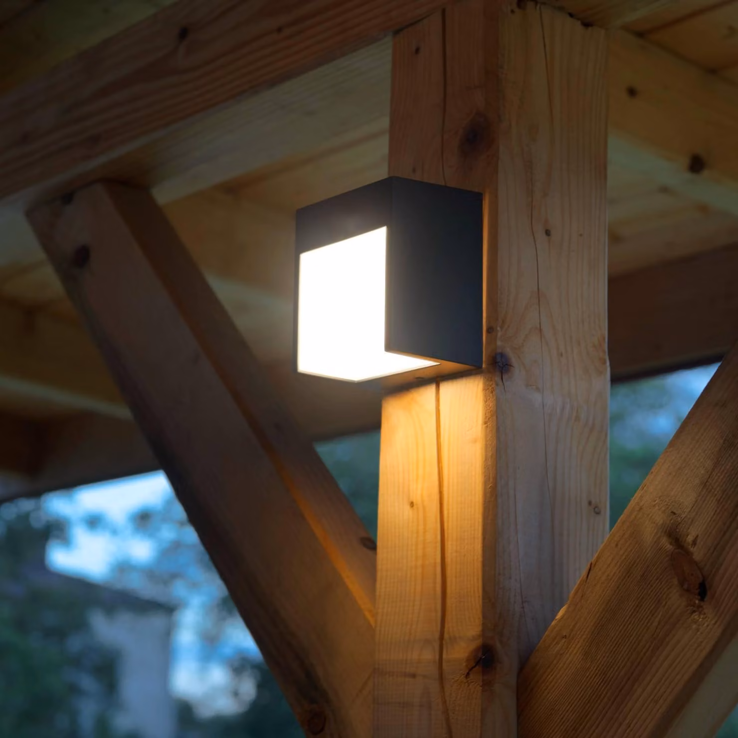 LUMILED LED Applique da esterno 12W 580 lm 3000K Bianco caldo IP54 Nero Splashproof Applique moderne Illuminazione a parete Illuminazione esterna Parete della casa Facciata del giardino Zona d'ingresso Terrazze Balcone 230V