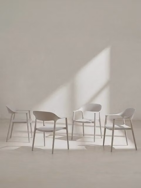 Set di 4 sedie Brunel in polipropilene beige Kenay Home