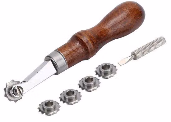 Attrezzo manuale ergonomico con rotella di regolazione – Strumenti per la lavorazione della pelle – Struttura robusta – Materiali di alta qualità – Albero con giunto sferico