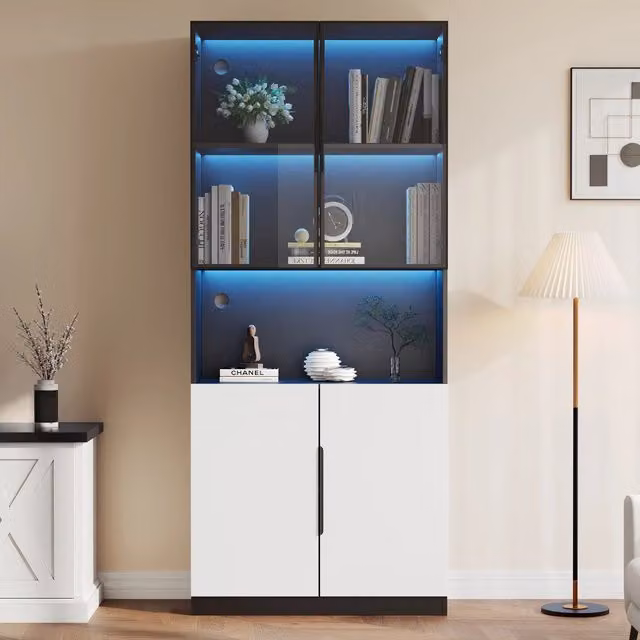 Vetrina moderna minimalista con ante in vetro bianche e decorazioni nere, illuminazione LED con temperatura colore e luminosità regolabili, 80x30x200 cm