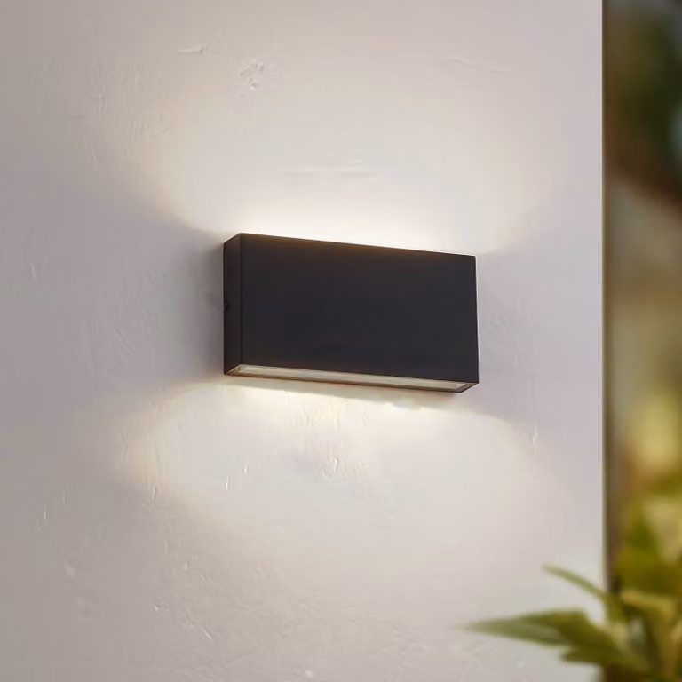 Lindby applique da esterni LED Jarte, nera, metallo, 17 cm, IP54 Jarte, Nero, Alluminio, Moderno