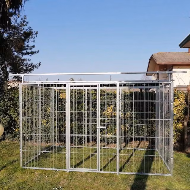 Box per cani SIDERBOX in metallo zincato a caldo con rete, predisposto alla copertura, colore argento/nero, L 300 cm x P 300 cm x H 180 cm – 1