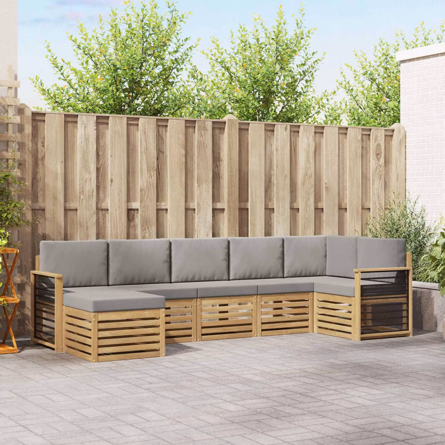 Set di divani da esterno vidaXL 7 pz a forma di L in legno di acacia con cuscini, Bianco e Grigio