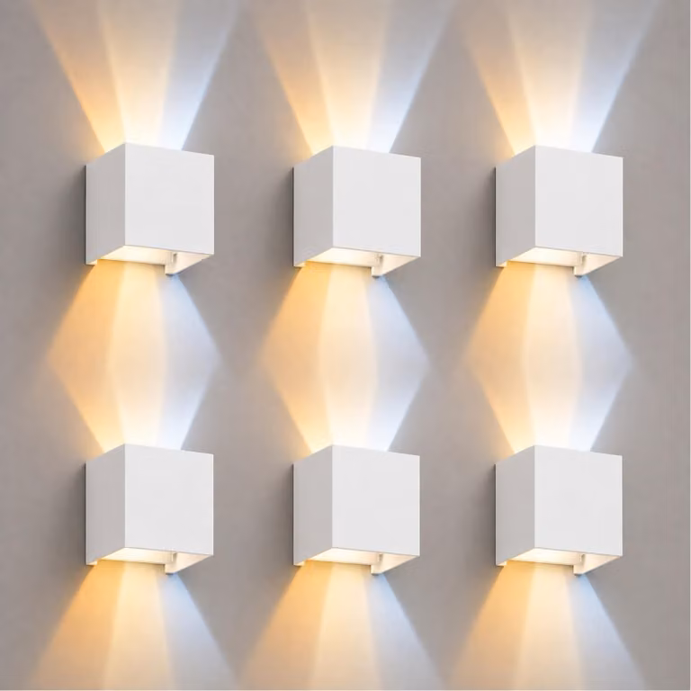 Lampada da parete esterna a LED, 12W, 900 lumen, 2700K, grado di protezione IP44, confezione da 6, colore bianco