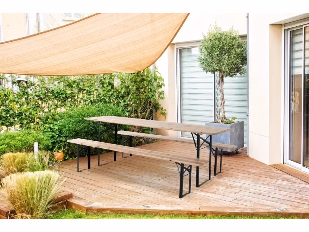 Set da giardino brasserie Lisbona con tavolo pieghevole e 2 panche in legno di pino, Marrone e Nero, L/P/H: 218 x 59,5 x 75 cm – 2