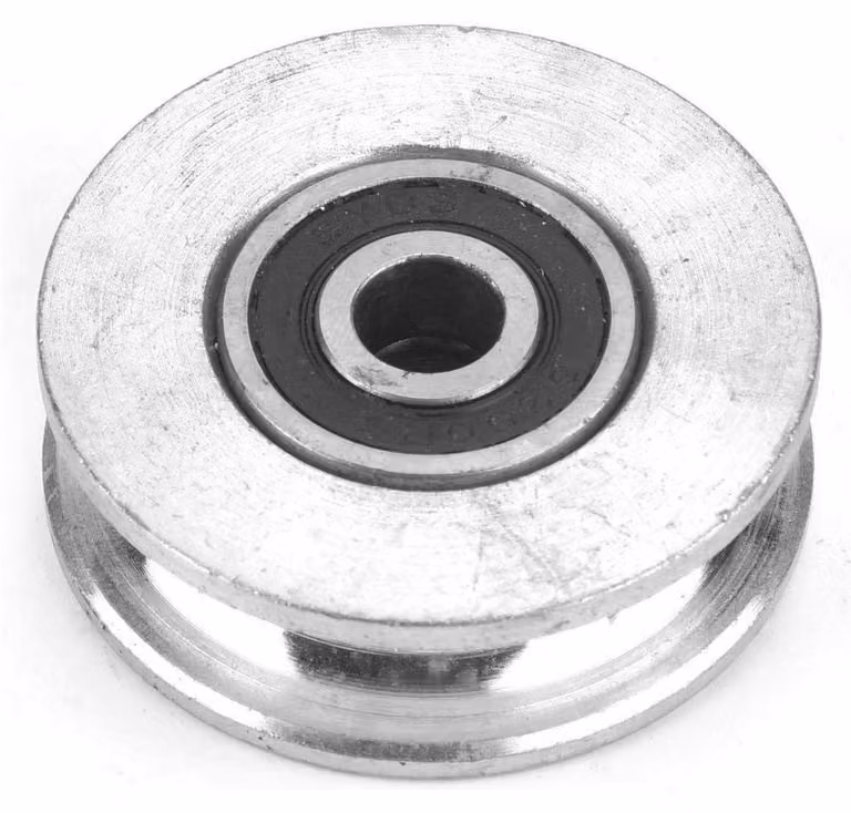 Ruota a rulli per cavi da 56 mm, resistente e con bassa usura, ideale per sistemi di sollevamento a carrucola
