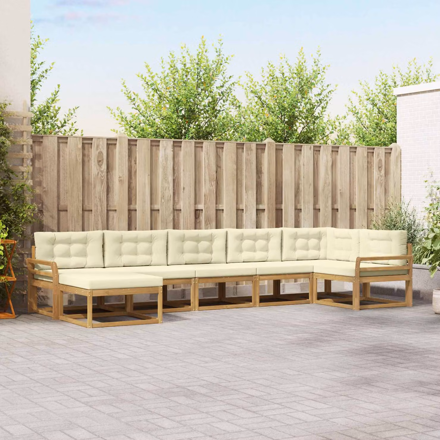 vidaXL Set di divani da esterno a L in legno di acacia con cuscini Bianco e Beige, 7 pezzi